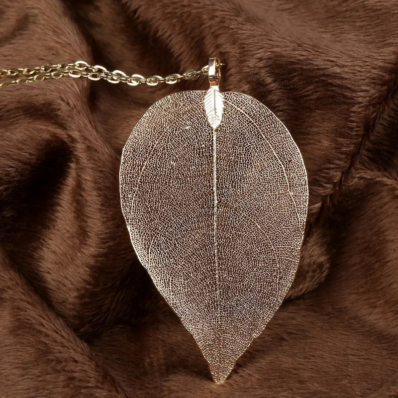 Statement Piece Alloy Necklace with Leaf Pendant
