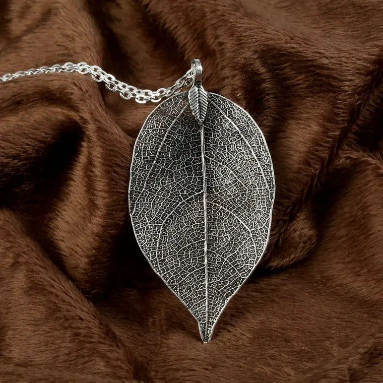 Statement Piece Alloy Necklace with Leaf Pendant