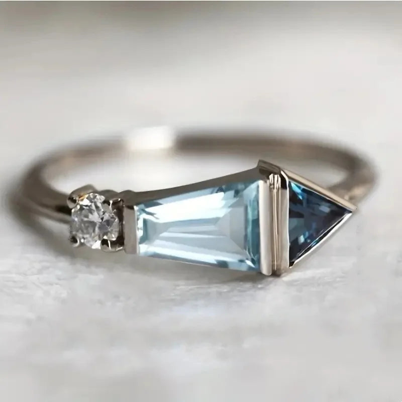 Ocean Blue Geometric Zirconia Zinc Alloy Band Ring - Elegant, Romantic, Unique