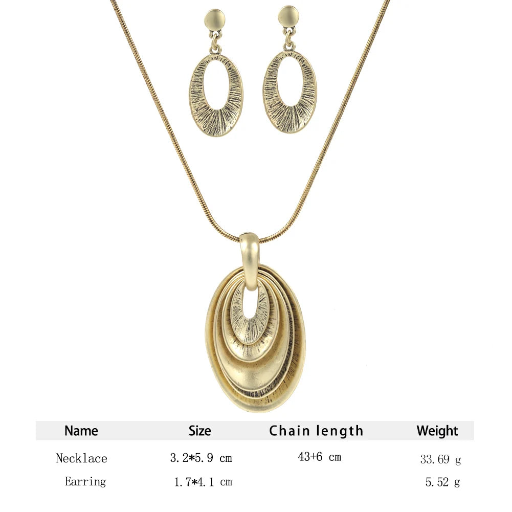 Zinc Alloy Set: Oval Multi-layer Circle Pendant, Snakeskin Necklace, Earrings