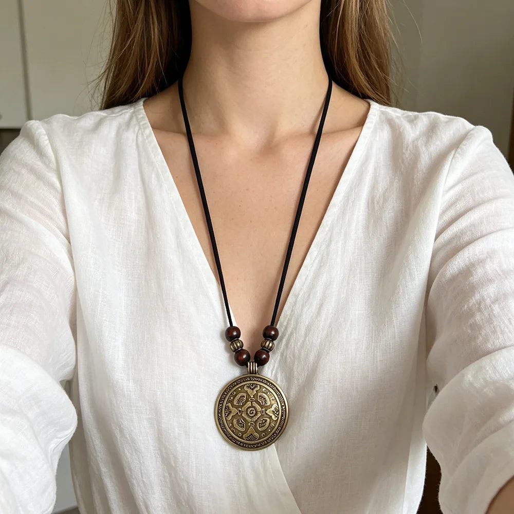 Boho Circular Spiral Sweater Chain Zinc Alloy Wooden Beads Pendant