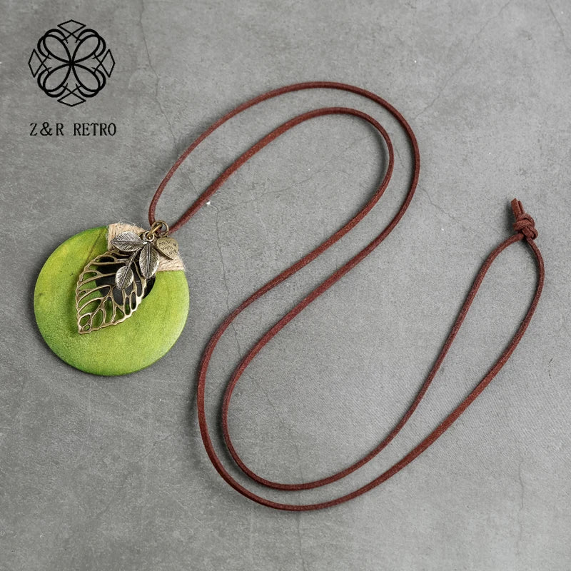 Round Wood Pendant Zink Alloy Leaf Rope Chain