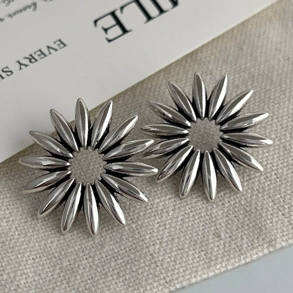 925 Sterling Silver Flower Stud Earrings