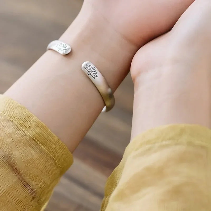 Matte 925 Silver Lotus Flower Engraved Bracelet