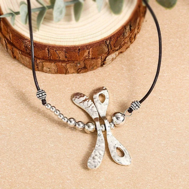 Bold Bohemian Dragonfly Alloy Pendant Rope Chain Necklace