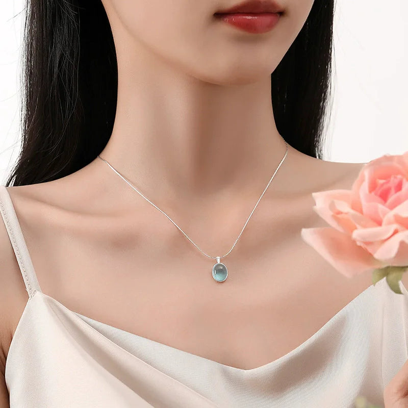 925 Sterling Silver Blue Moonlight Stone Pendant Necklace