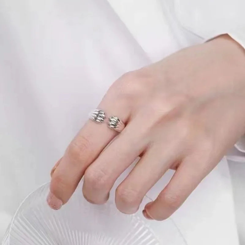 Cat Paw Hug Print Ring - Leaves Imprint, Made of Zinc Alloy, Adjustable, Very Cute