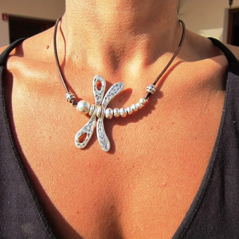 Bold Bohemian Dragonfly Alloy Pendant Rope Chain Necklace