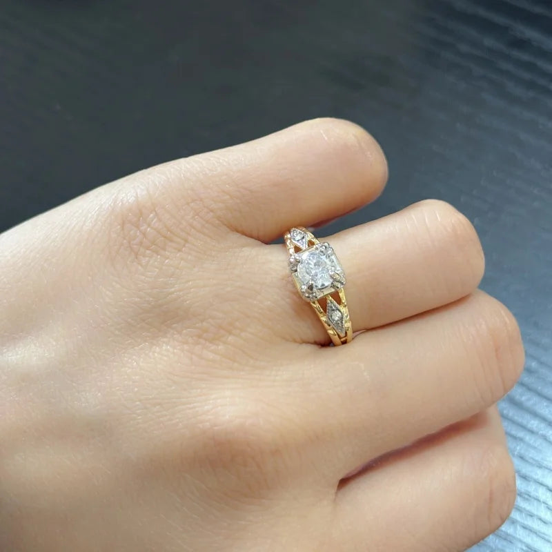 Vintage Inspired Two-Tone Cubic Zirconia Zinc Alloy Ring - Feminine, Refined