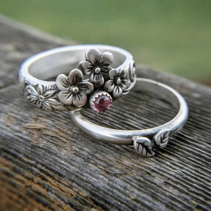 2pcs Retro Flower Leaf Pattern Stacking Pair Pink Zircon Zinc Alloy Ring