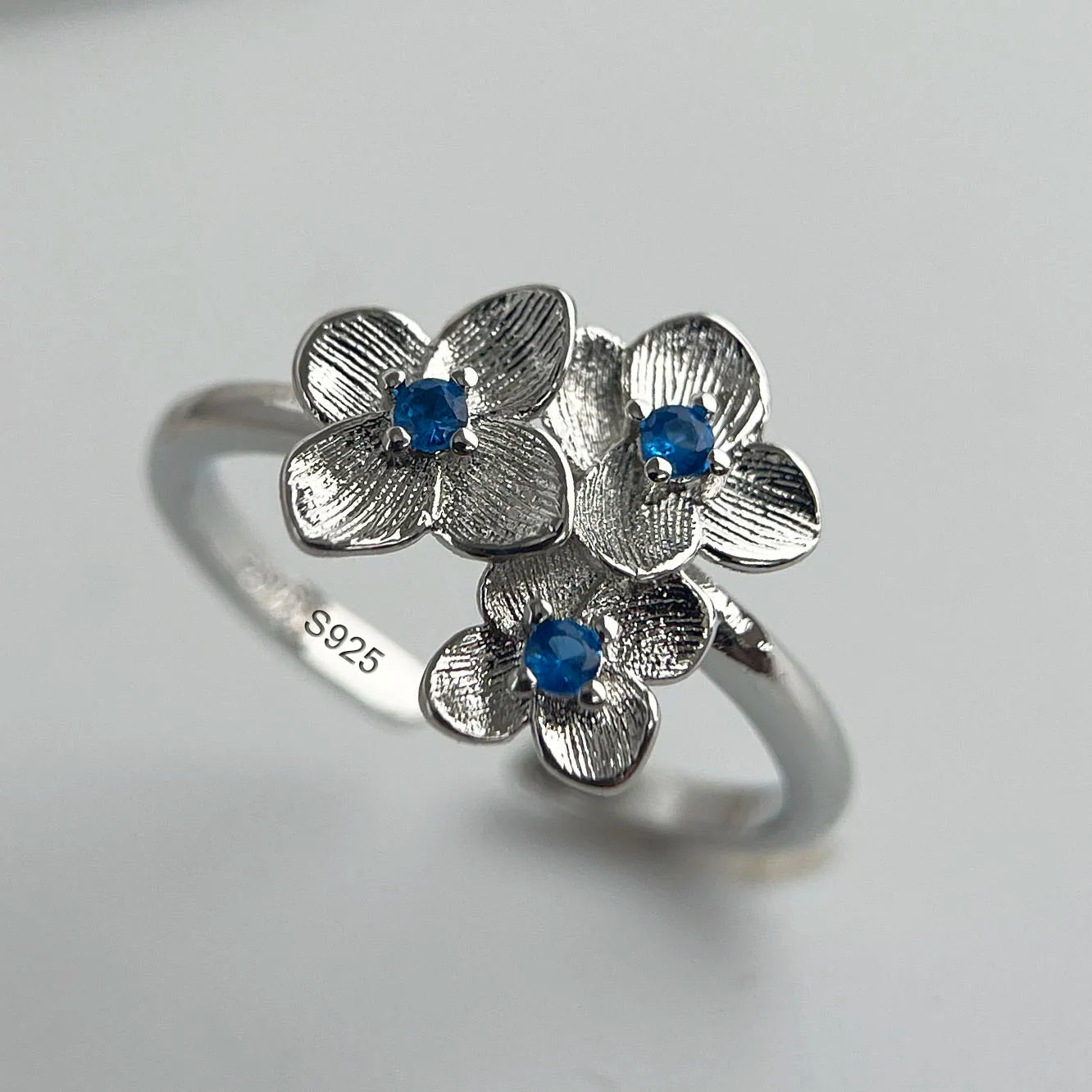 925 Sterling Silver Blue Flower Zircon Adjustable Ring