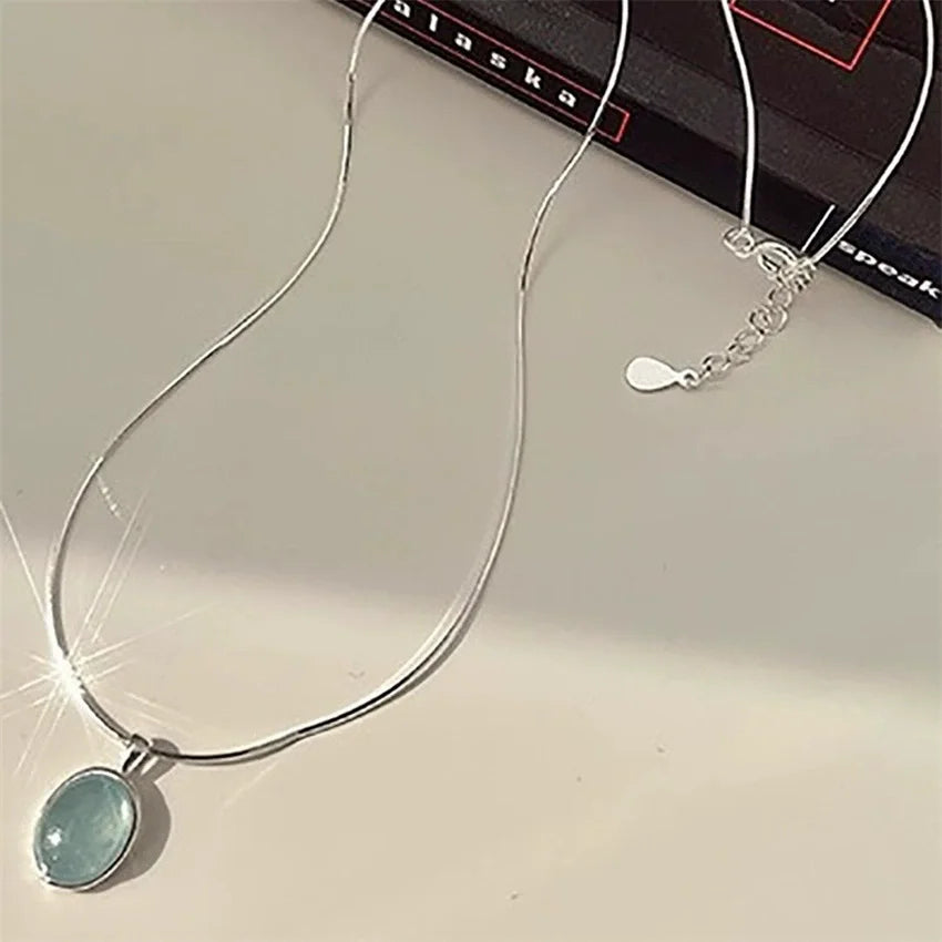 925 Sterling Silver Blue Moonlight Stone Pendant Necklace