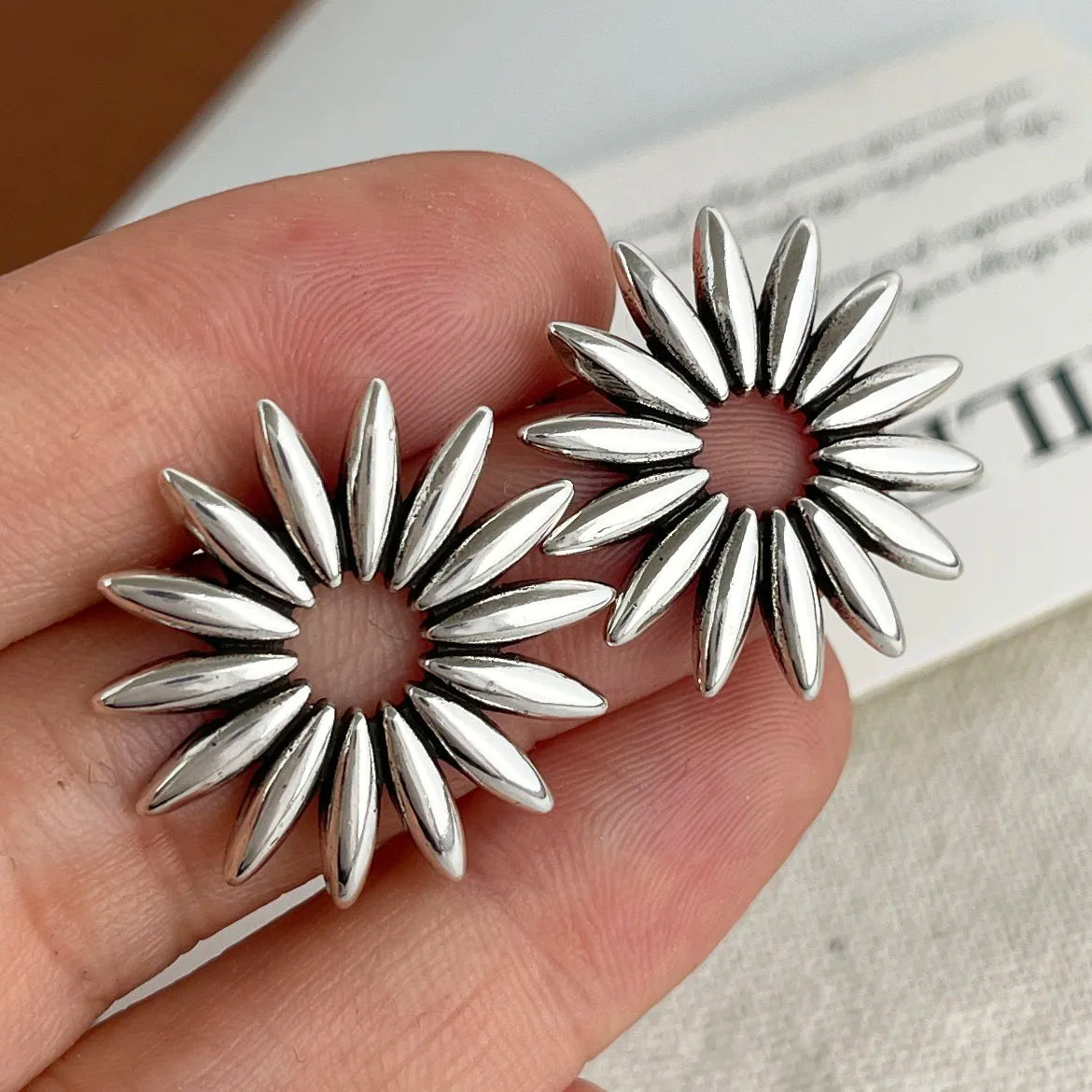 925 Sterling Silver Flower Stud Earrings
