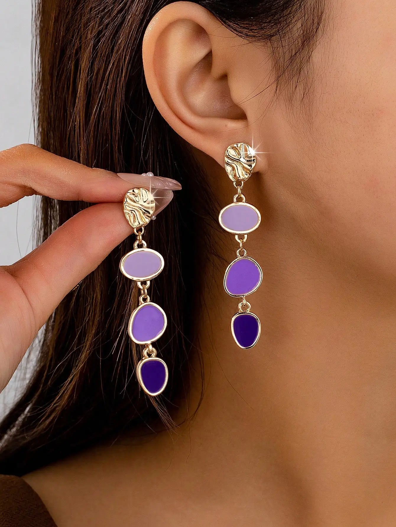 KC Gold Plated Alloy Oil-Drip Elegant Stud Earrings