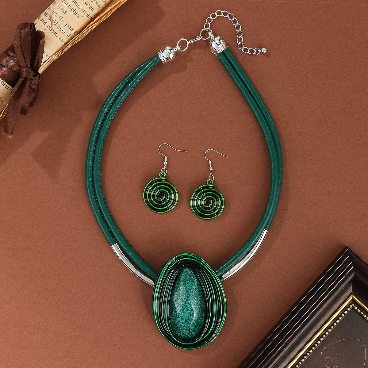 Colorful Large Crystal Oval Shape Alloy Necklace & Earrings